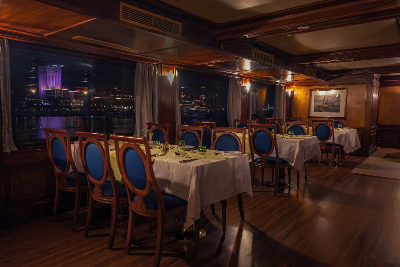 MS Salacia Crucero Fin de Año